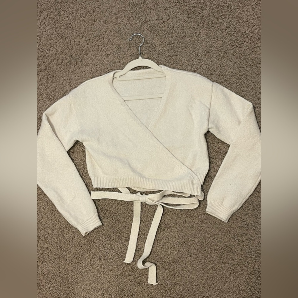Cream White Tie Up Sweater/ Cardigan